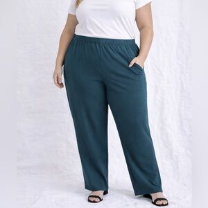 Eileen Fisher Washable Stretch Crepe Straight Pants women’s size 3X Teal NWT